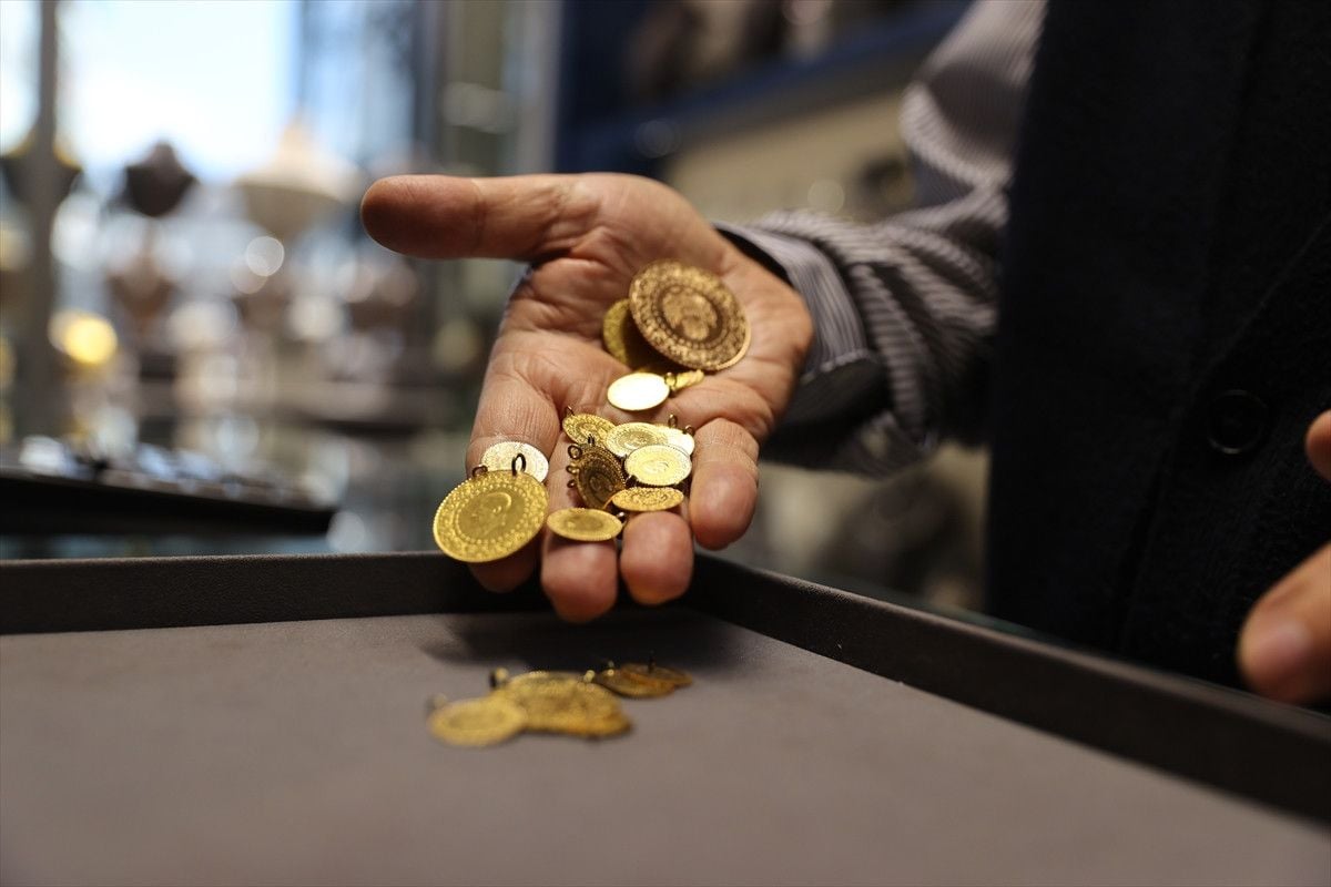 Altın fiyatlarında dalgalanma