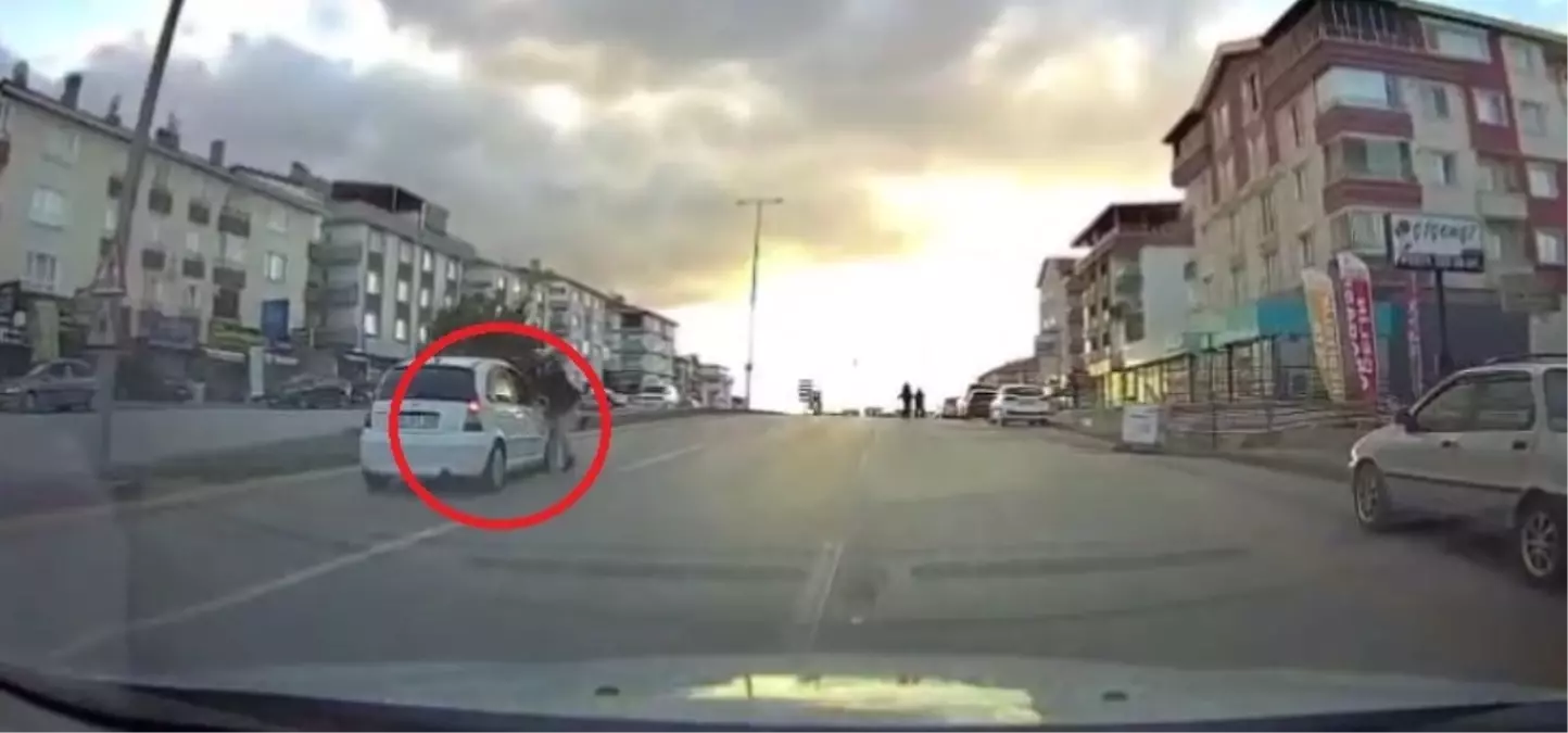 ankarada yayalara arac carpti 2 yarali Zjvhp61S.jpg