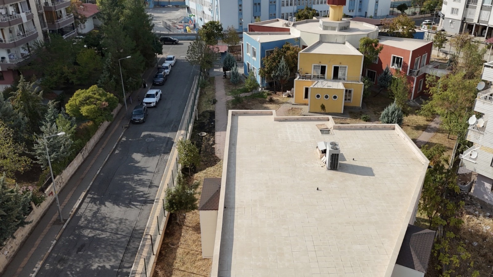 diyarbakirda kayyimin sydvye devrettigi bina yillik bin liraya kooperatife kiralandi belediye tahsisi iptal etti 6ItKhATA.jpg