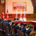 tbmm-baskani-kurtulmus-parlamento-muhabirleriyle-bir-araya-geldi-aciklamasi-CG6GQjYH