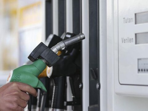 Akaryakitta esel mobil icin geri sayim basladi N5TIVsFR