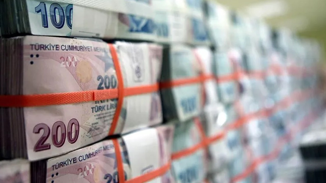 Merkezi yonetimin brut borc stoku 15 trilyon liraya yaklasti L9Kcv6yD